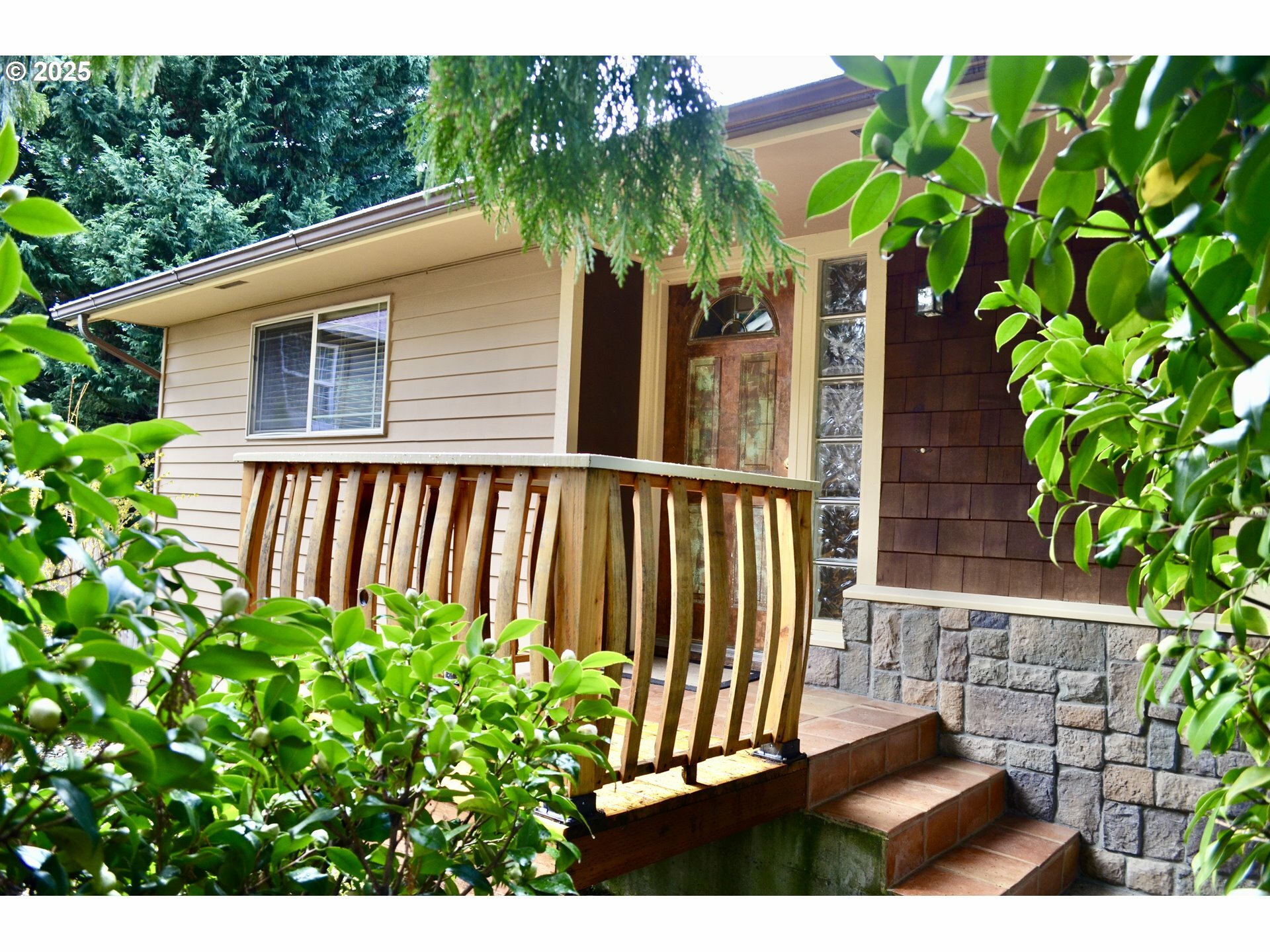 Property Photo:  3501 NE 113th St  WA 98686 