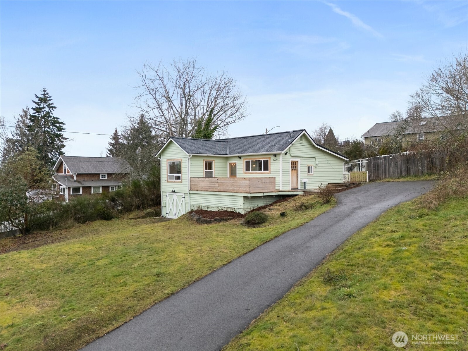 Property Photo: 1739 Trenton Avenue WA 98310