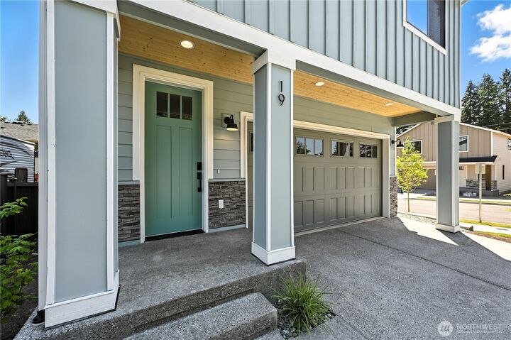 Property Photo: 19 Meridian Avenue SE Cr 08 WA 98012
