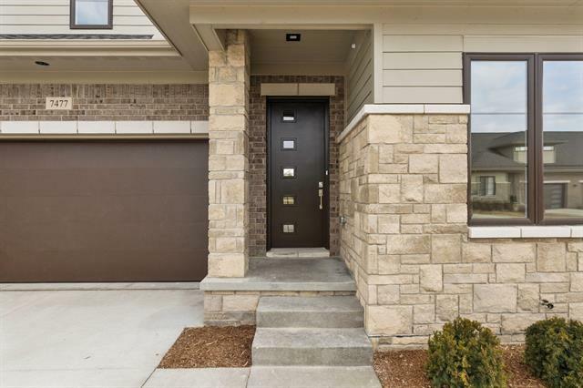 7477 Gramercy Circle 17  West Bloomfield Twp MI 48322 photo