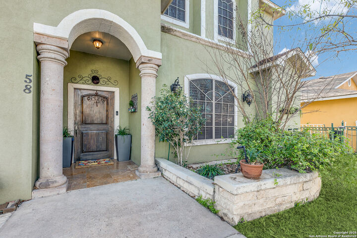 Property Photo: 58 Dolores TX 78228