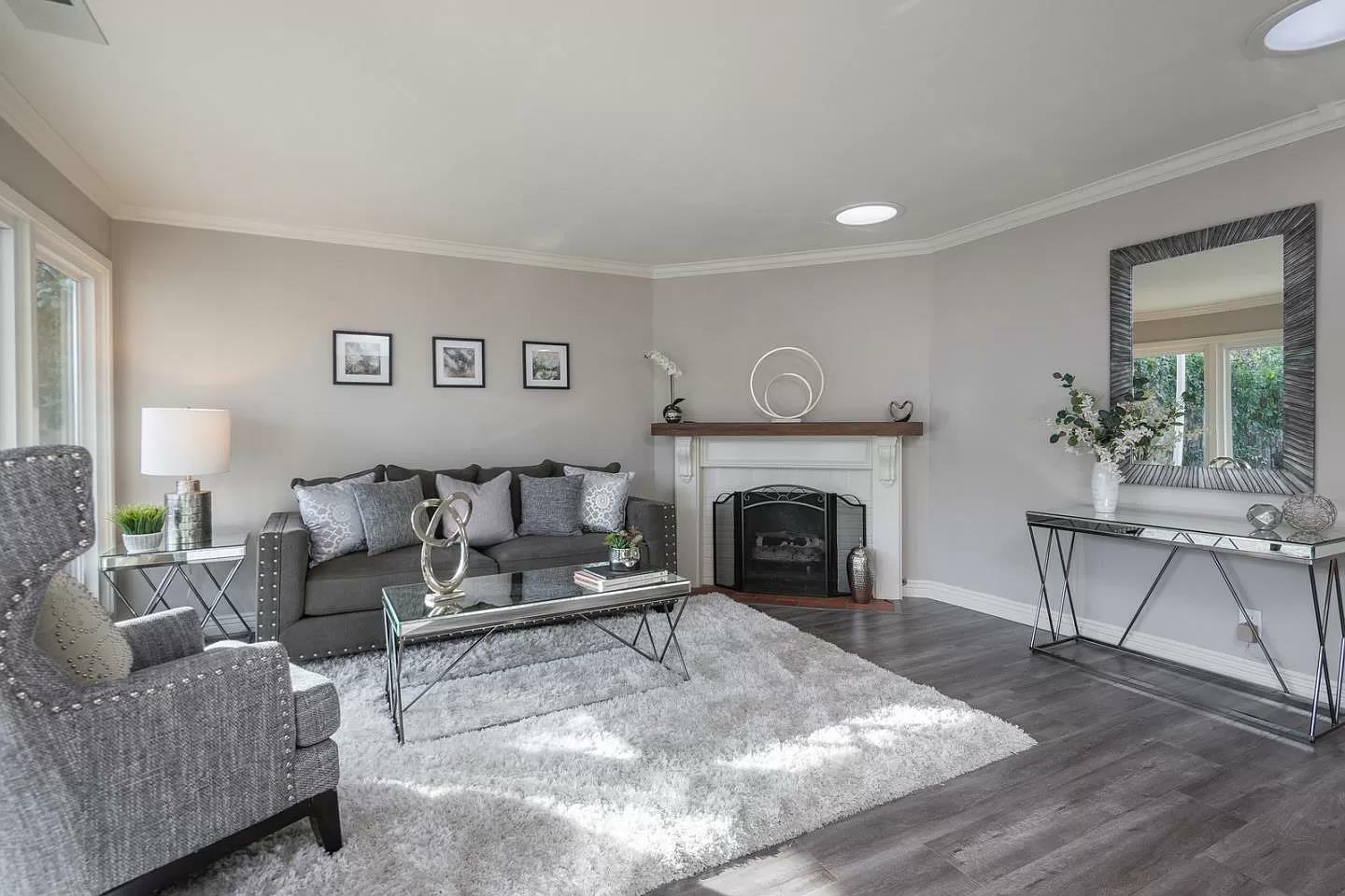 Property Photo: 2665 Carolina Avenue CA 94061