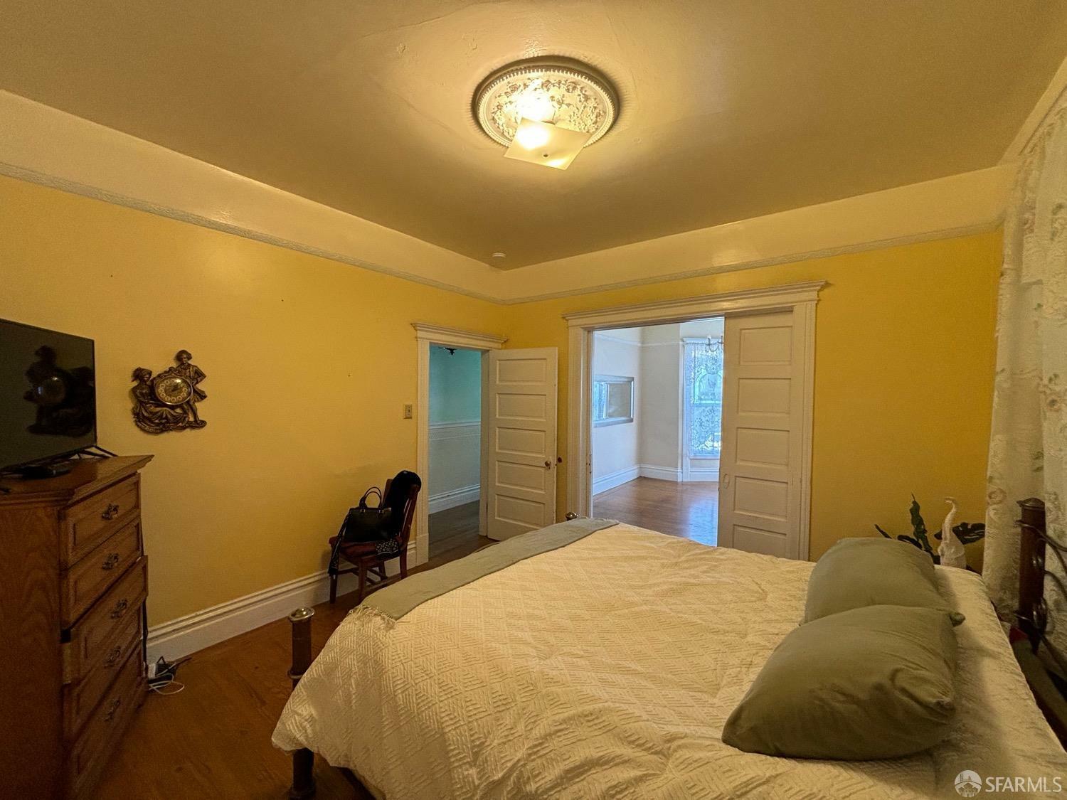 Property Photo:  2436-2438 Bryant Street  CA 94110 