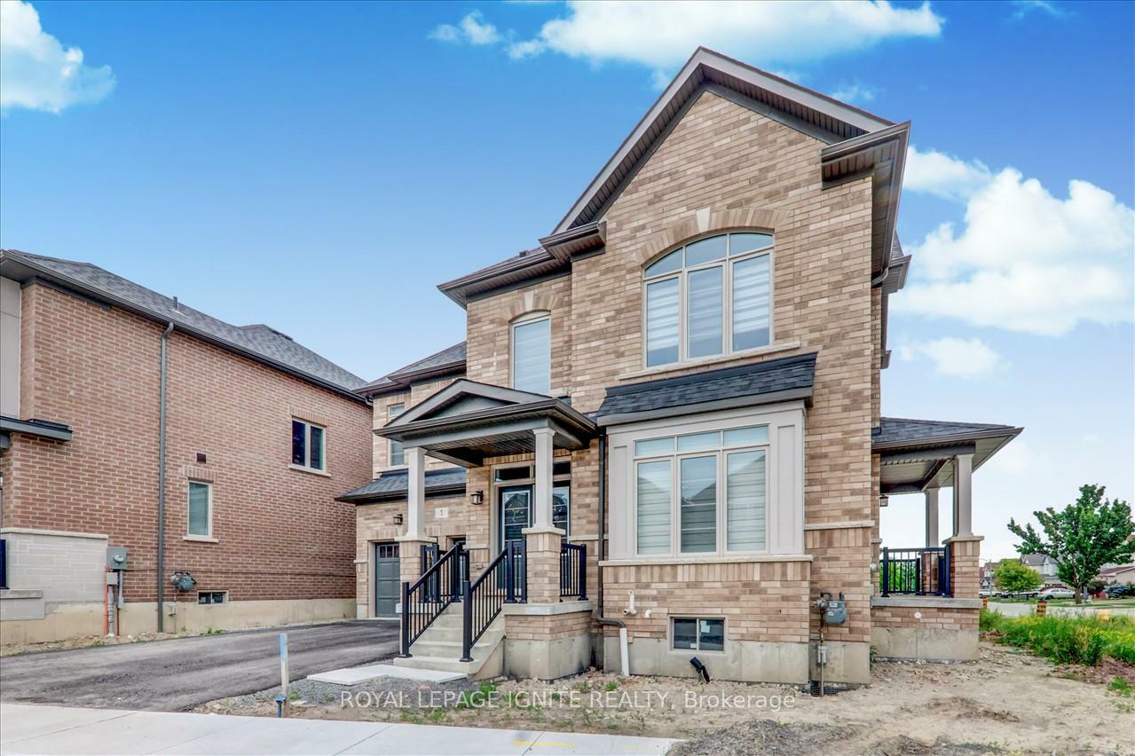 Property Photo: 1 Waterfront Crescent ON L1N 0M9