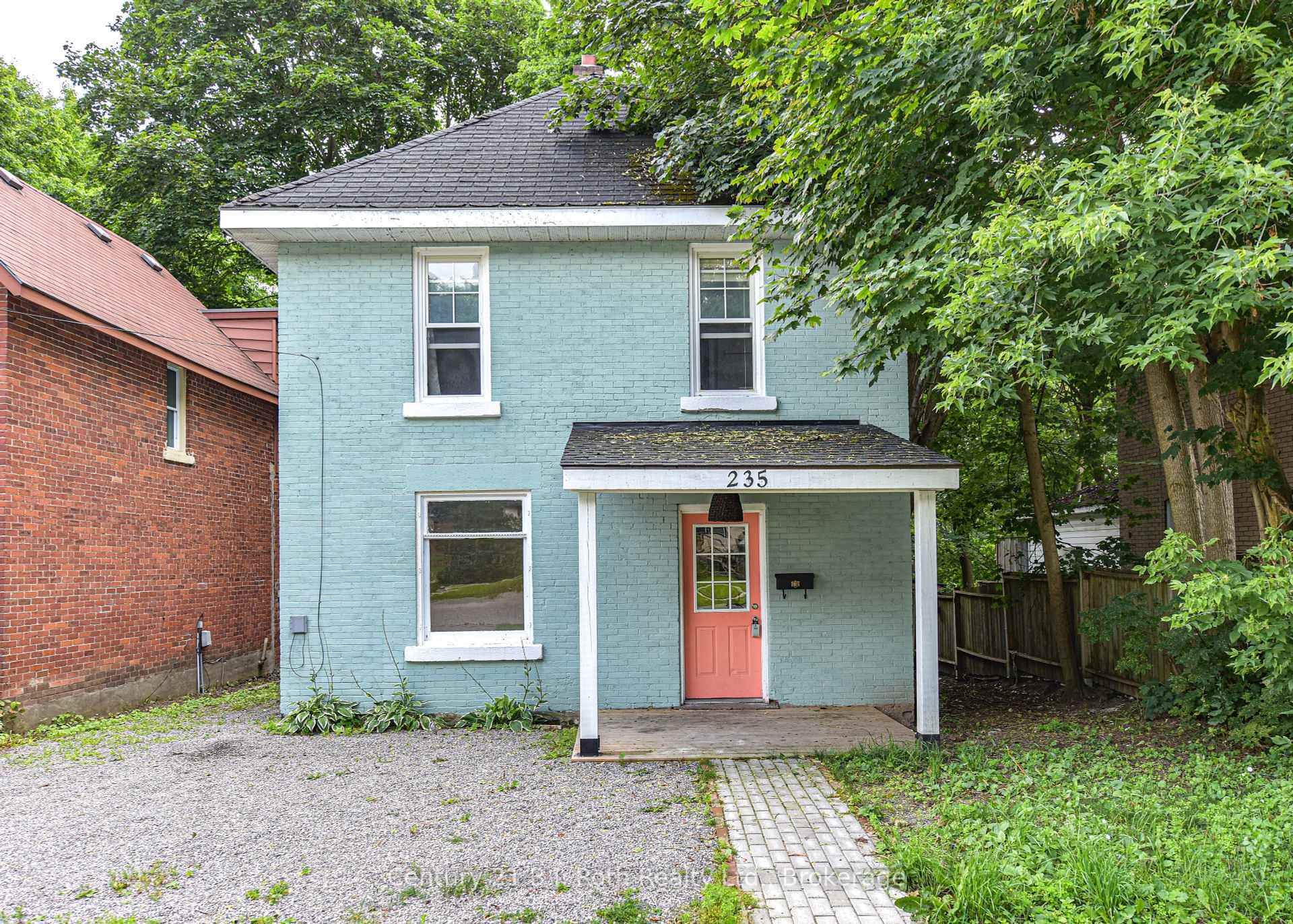 235 Harvey Street  Orillia ON L3V 3M5 photo