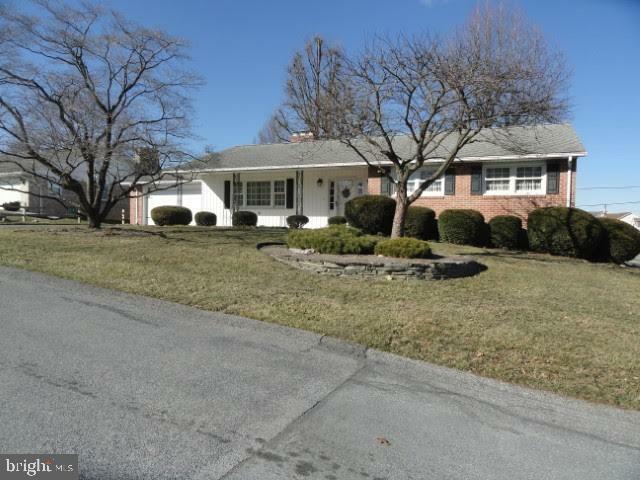 225 Heritage Road  Chambersburg PA 17202 photo