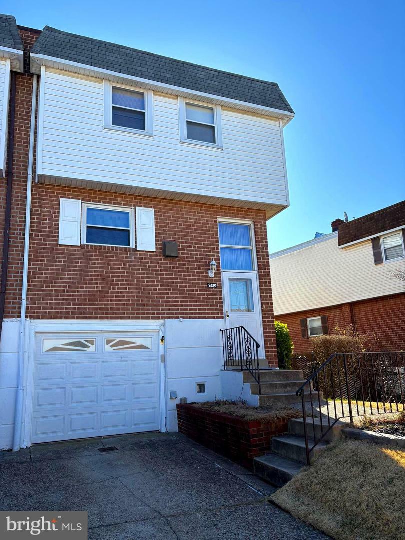 3635 Sussex Lane  Philadelphia PA 19114 photo