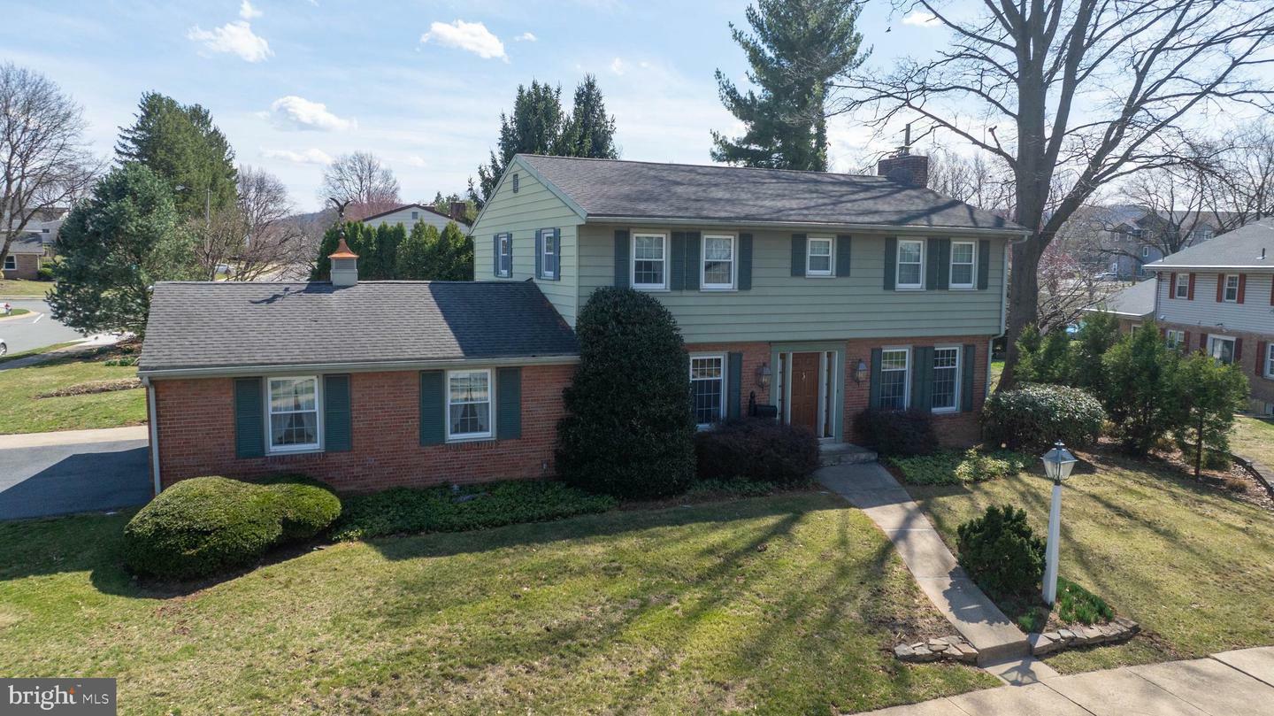 Property Photo: 30 Kirkwood Avenue PA 19608