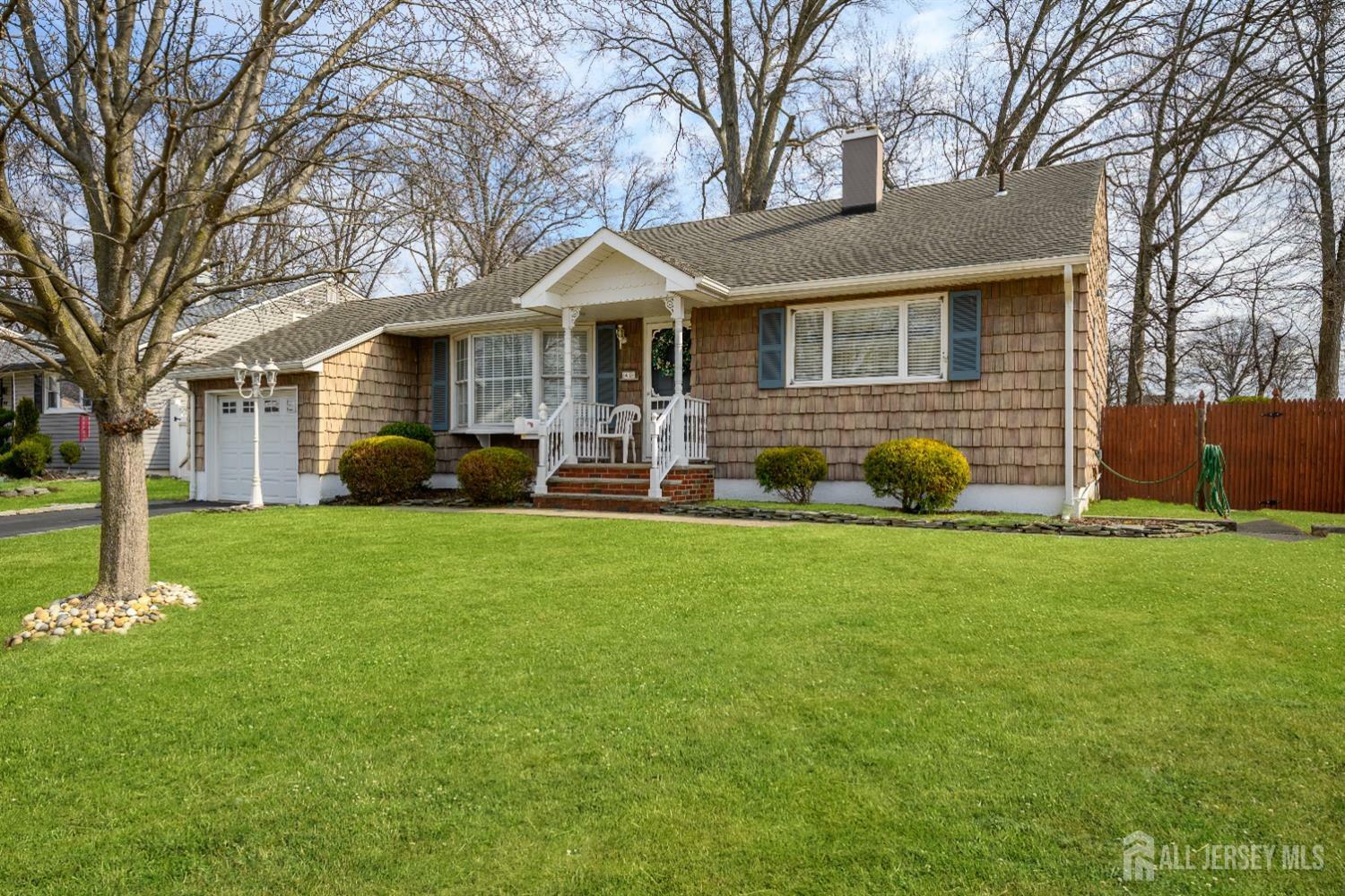 Property Photo:  40 Drake Place  NJ 07067 