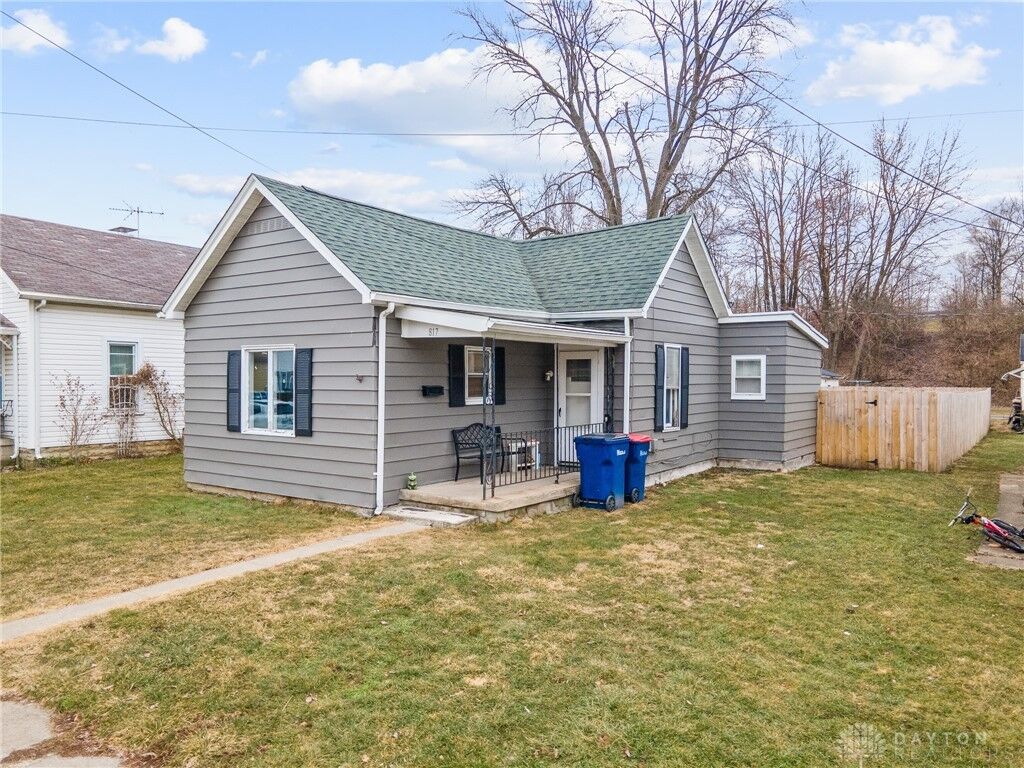Property Photo:  817 W Water Street  OH 45356 
