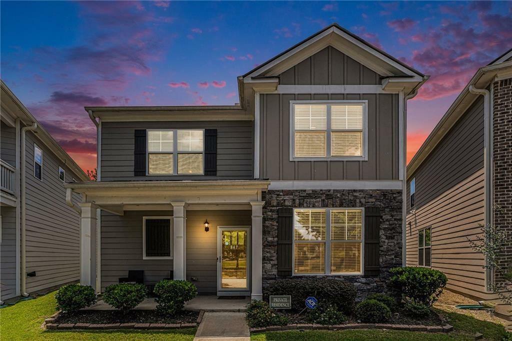 Property Photo: 847 Venture Way SW GA 30331