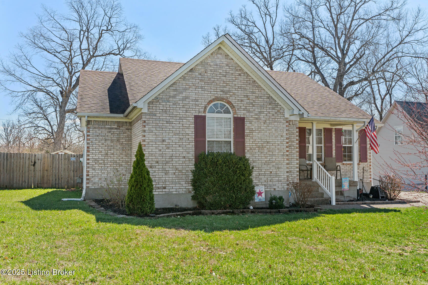 Property Photo: 145 Haylee Ct KY 40047
