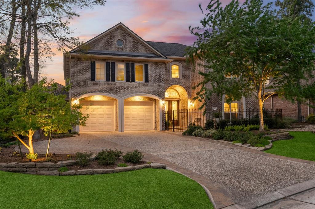 Property Photo: 59 Silvermont Drive TX 77382