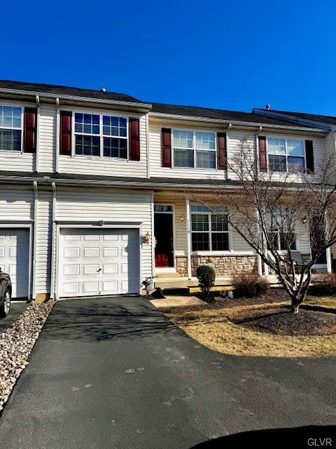 1119 King Way  Upper Macungie Twp PA 18031 photo