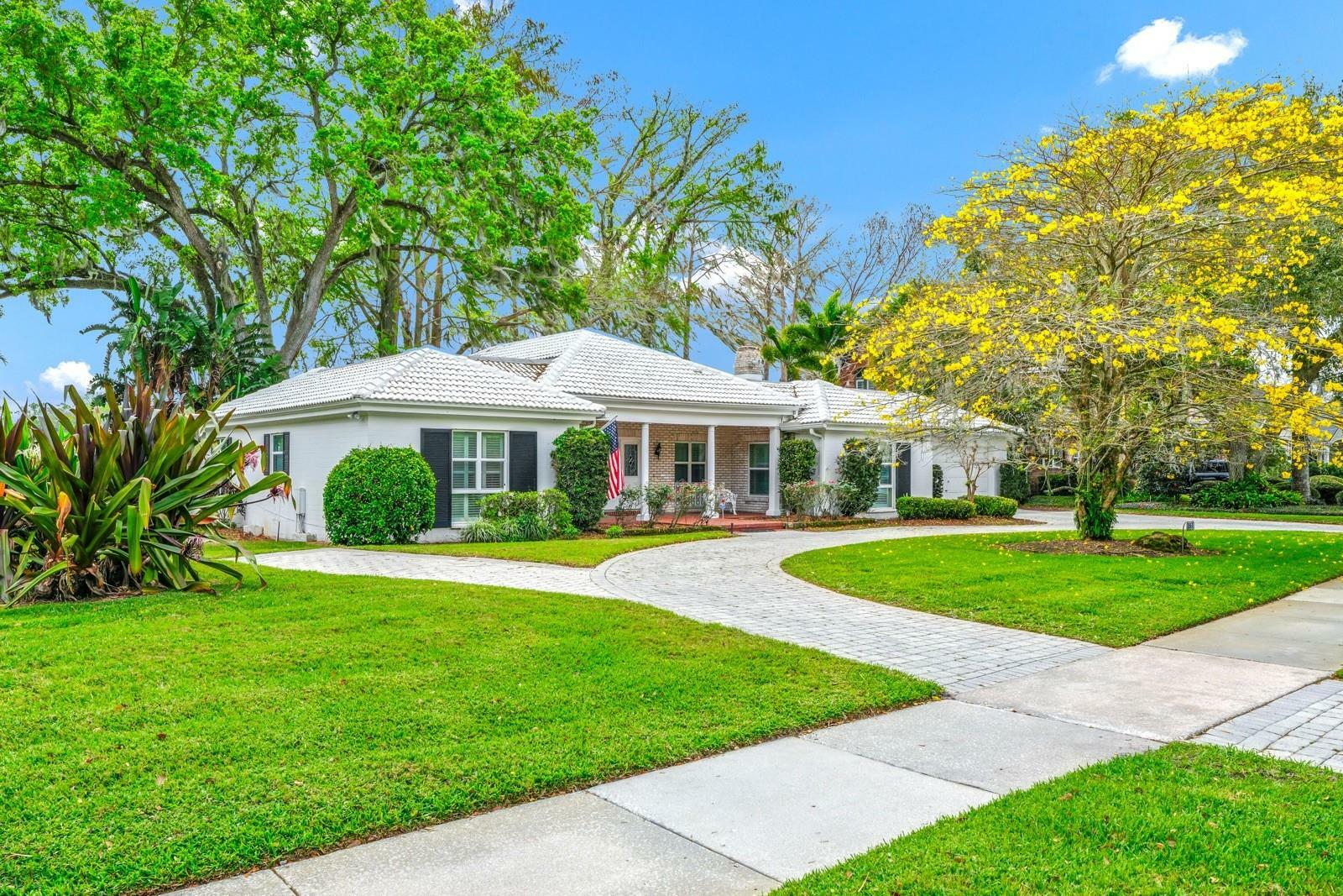 Property Photo:  1532 Lake Shore Drive  FL 32803 