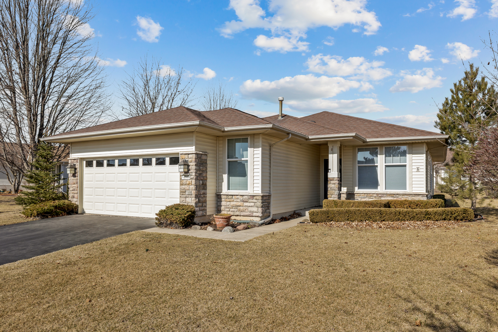 Property Photo: 12983 Brookwood Drive IL 60142