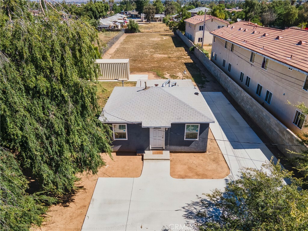 Property Photo: 24412 Eucalyptus Avenue CA 92553