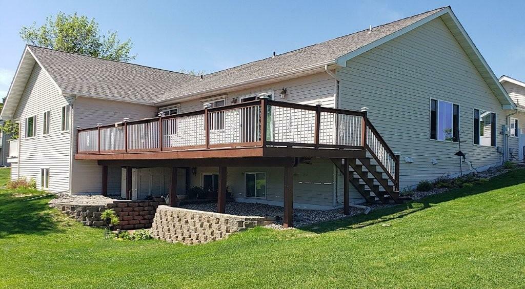 Property Photo: 1836 Bridgeview Boulevard MN 56501