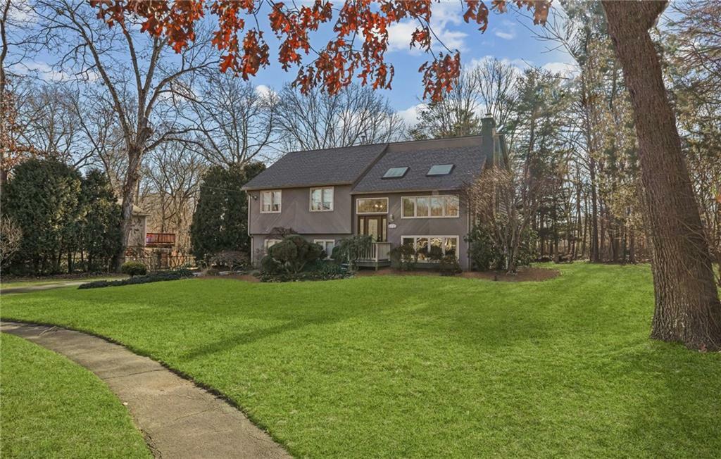Property Photo: 12 Donna'S Way RI 02816