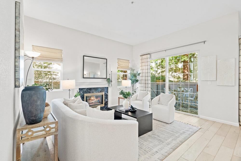 Property Photo:  550 El Camino Real 103  CA 94010 