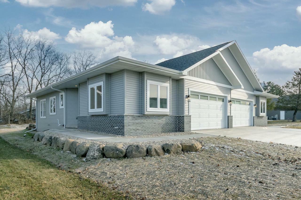 Property Photo: 119 Ashberry Lane WI 53589