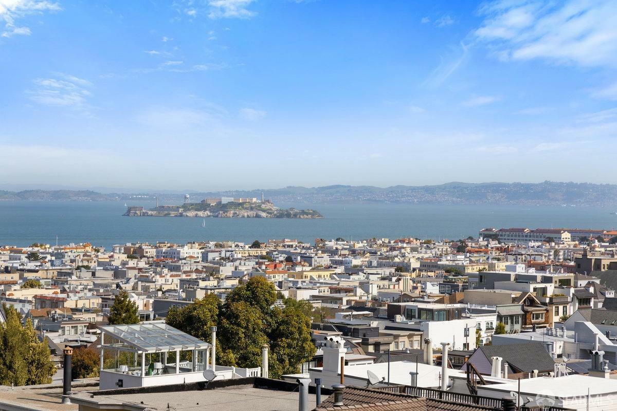Property Photo: 2635 Lyon Street CA 94123