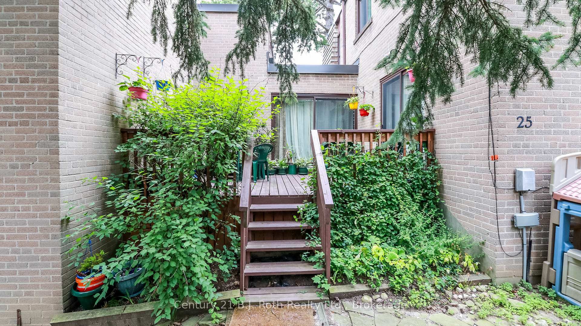 Property Photo: 25 Redstone Path ON M9C 1Y7