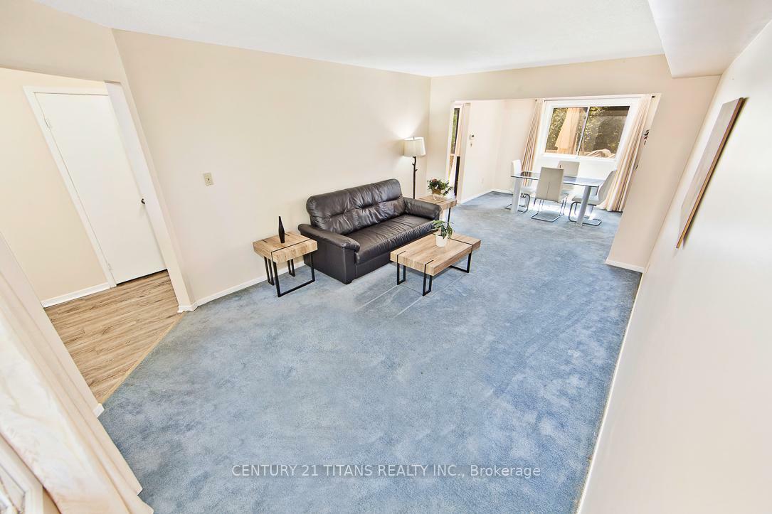 Property Photo: 75 Cornwall Drive ON L1T 3G2