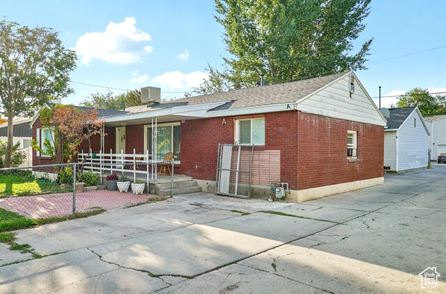 Property Photo:  416 E Scott Ave  UT 84115 