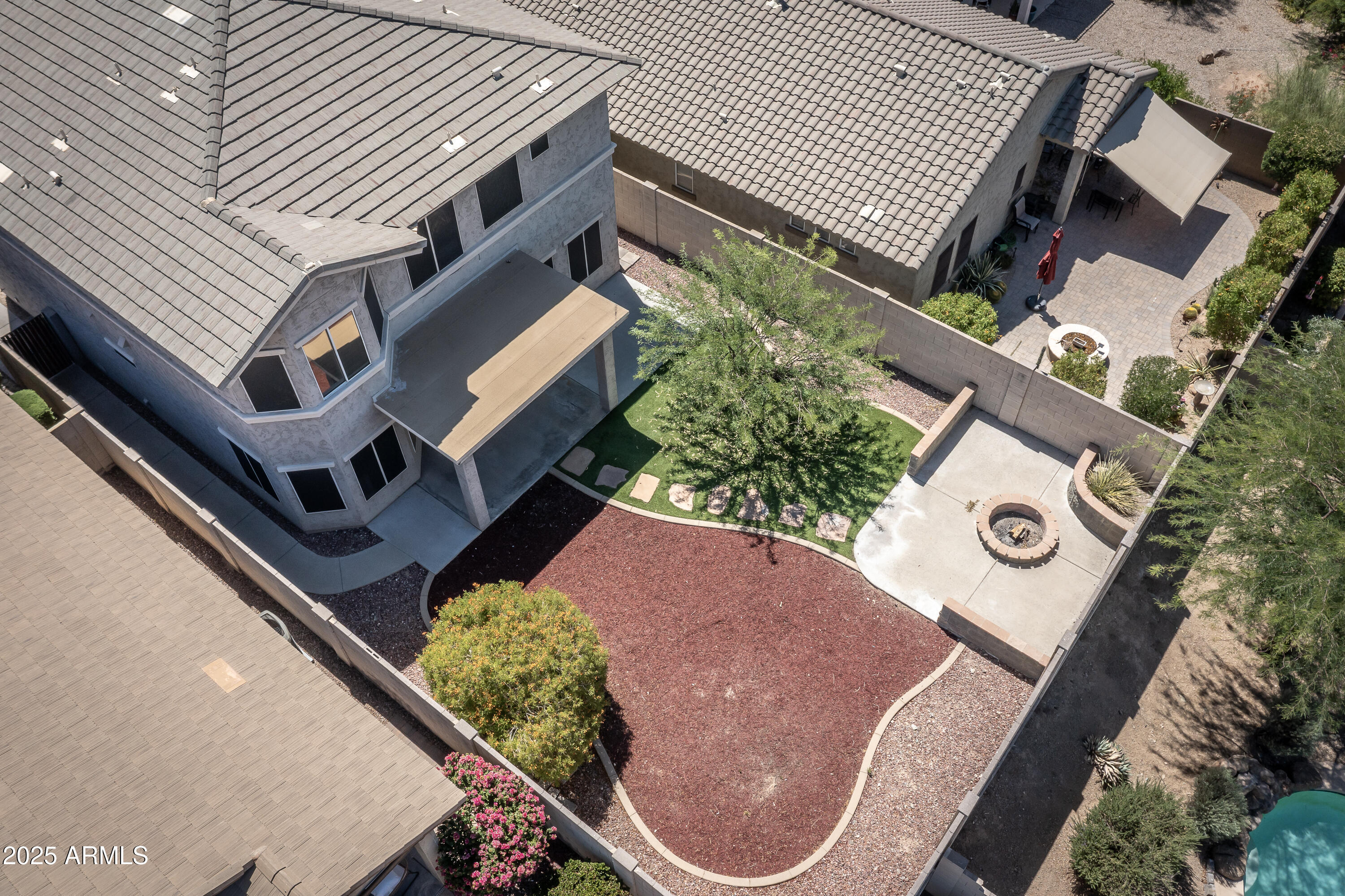 Property Photo: 42920 N Raleigh Court AZ 85086