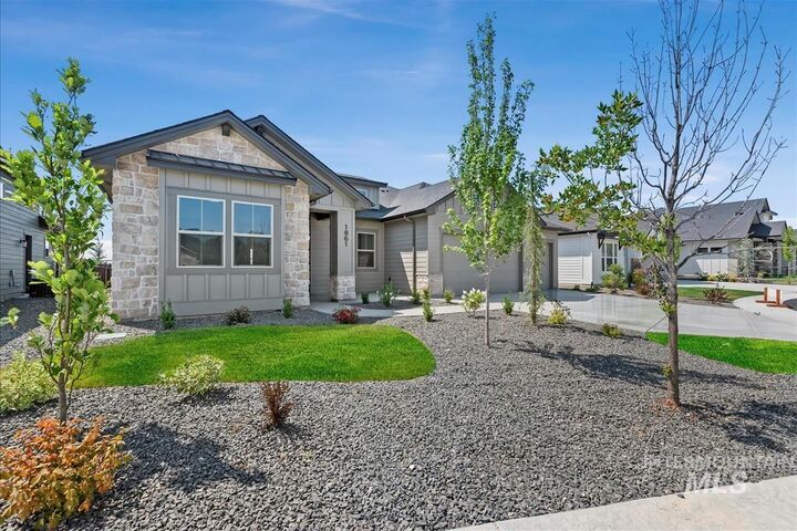 Property Photo:  1861 Willowick Ave  ID 83616 