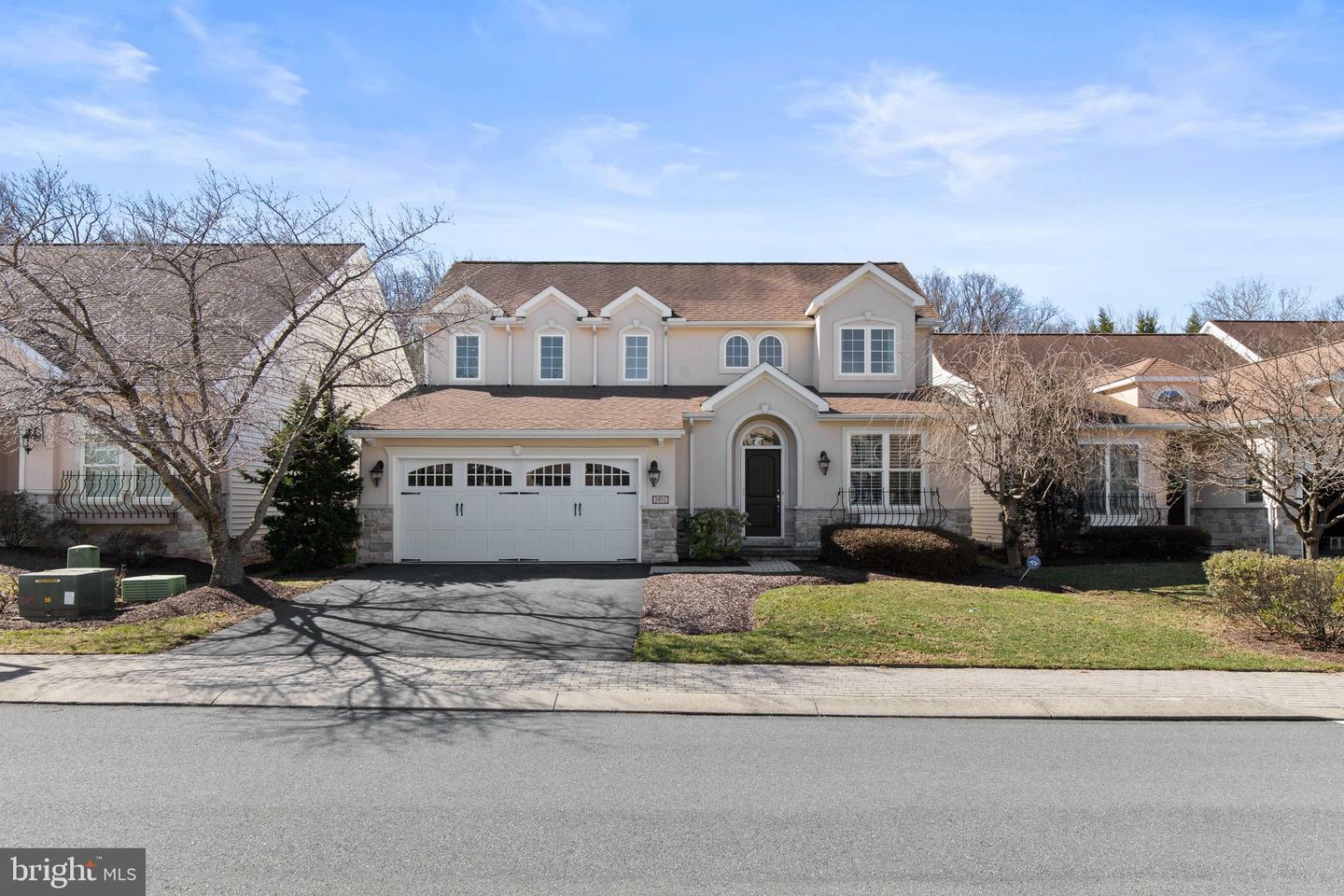 Property Photo: 2852 Mimosa Lane PA 17601