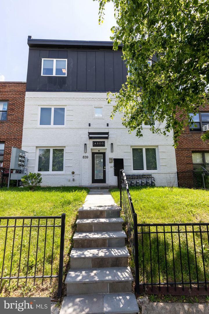 Property Photo:  839 19th Street NE 3  DC 20002 