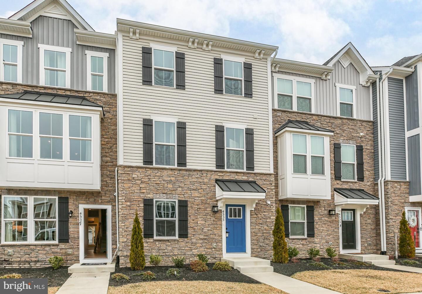 Property Photo:  4535 Briarhaven Drive  VA 22408 
