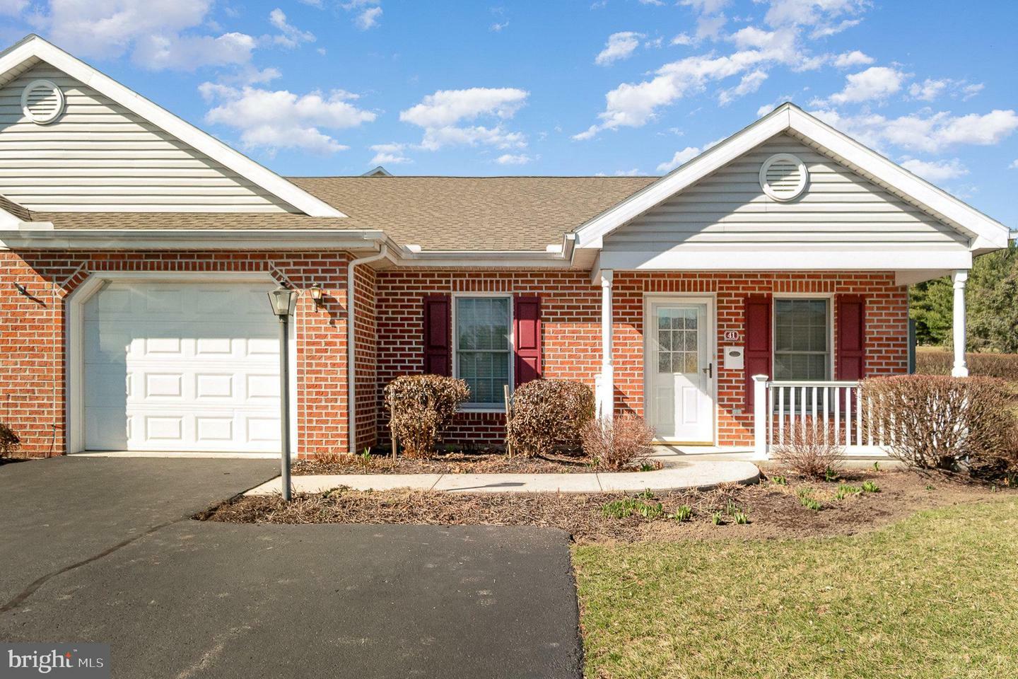 41 Blue Mountain Vista  Mechanicsburg PA 17050 photo