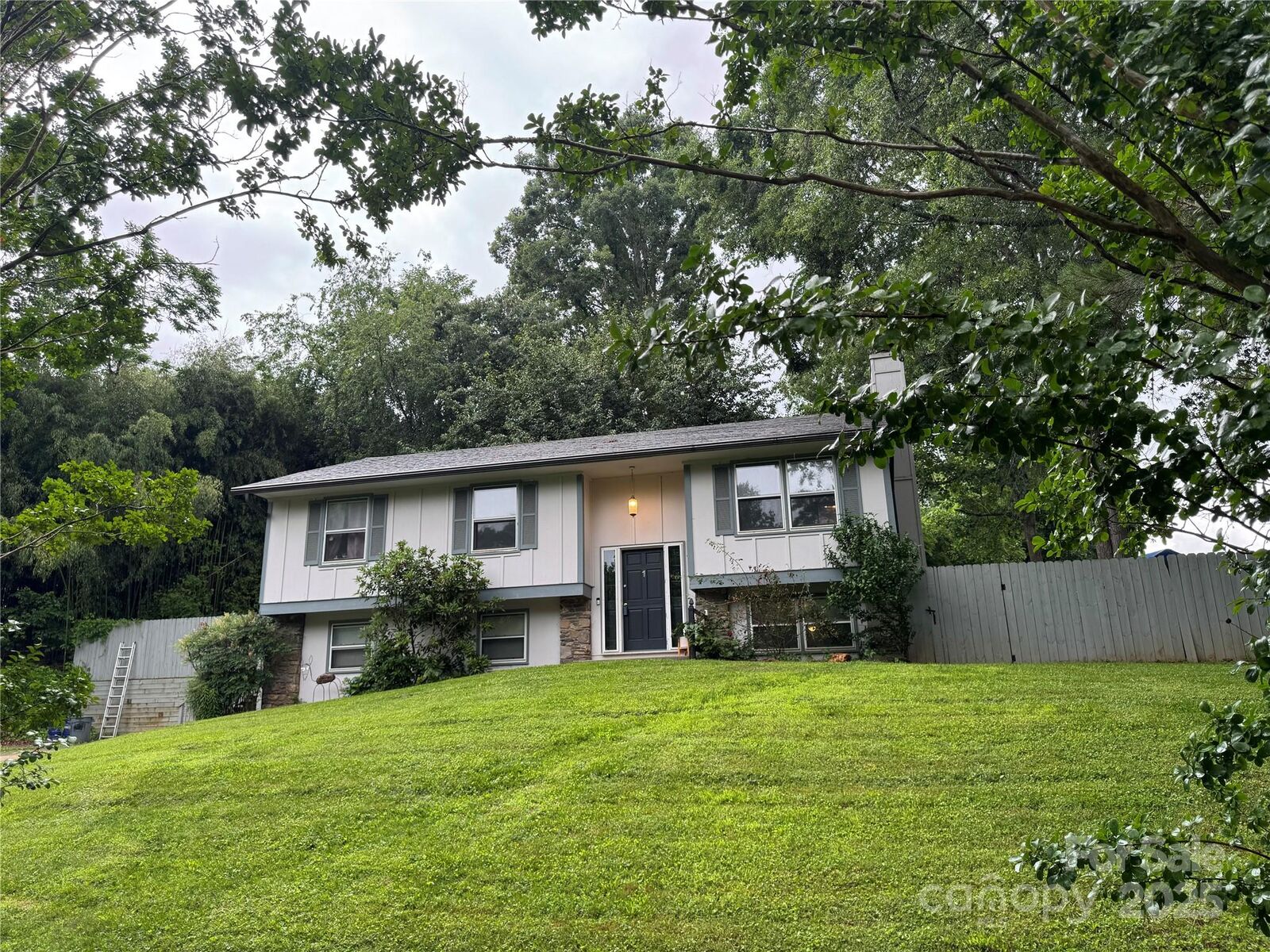 Property Photo:  1 Spring Valley Drive  NC 28704 