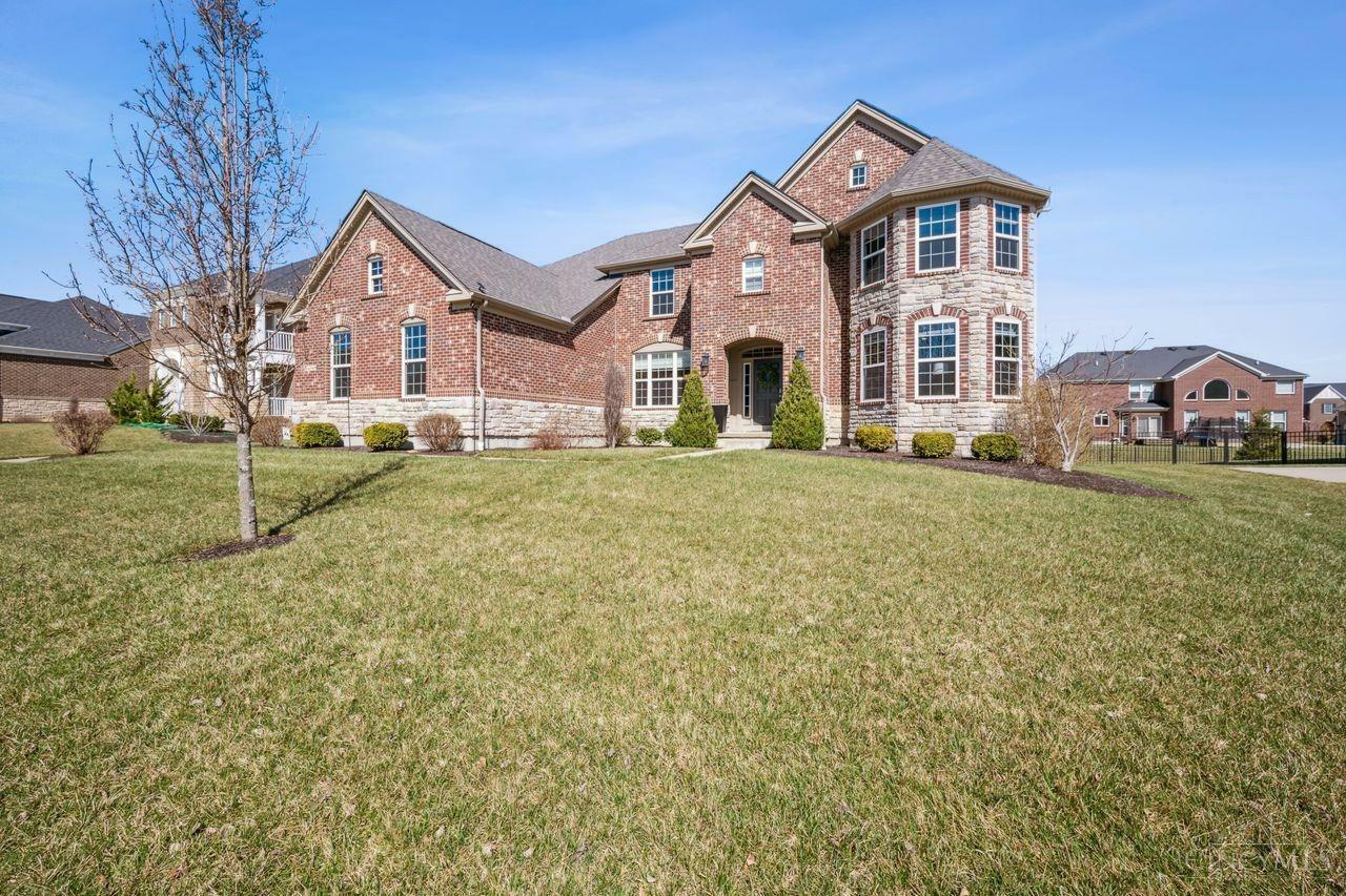 Property Photo: 4336 Highland Green Drive OH 45040