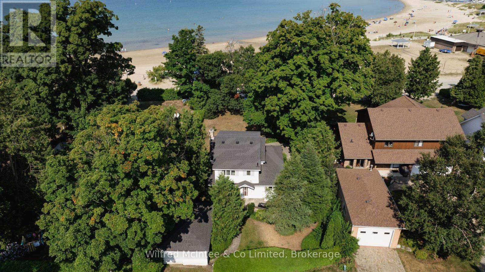 Property Photo: 606 Izzard Road ON N0H 2C5
