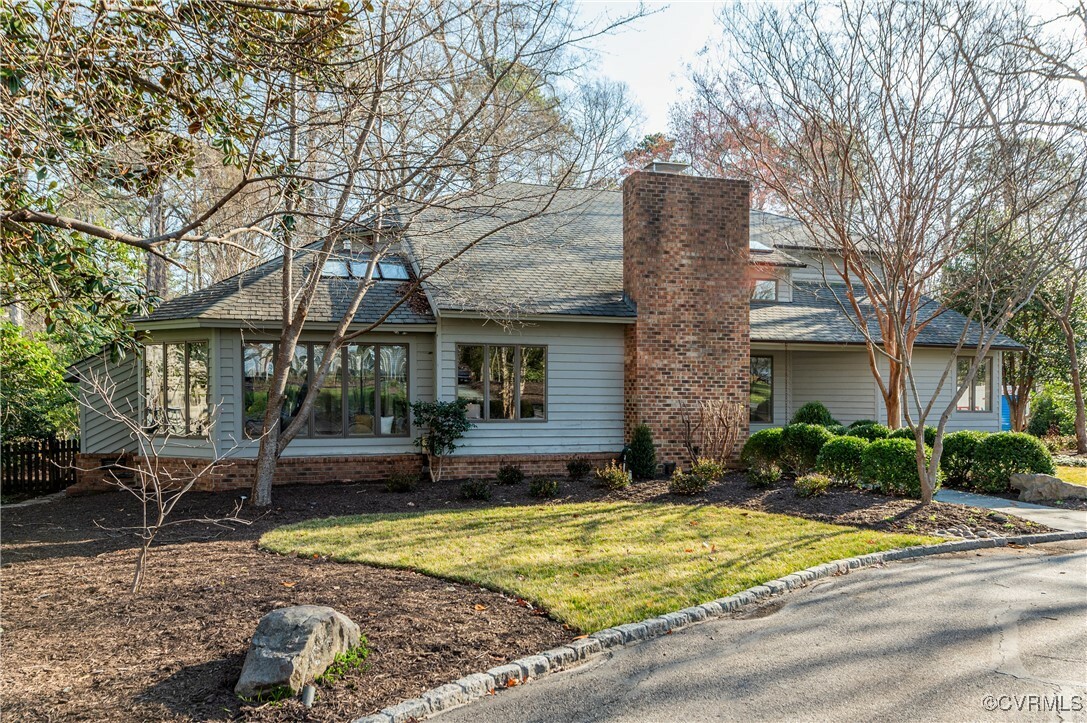 Property Photo: 9306 S Mooreland Road VA 23229