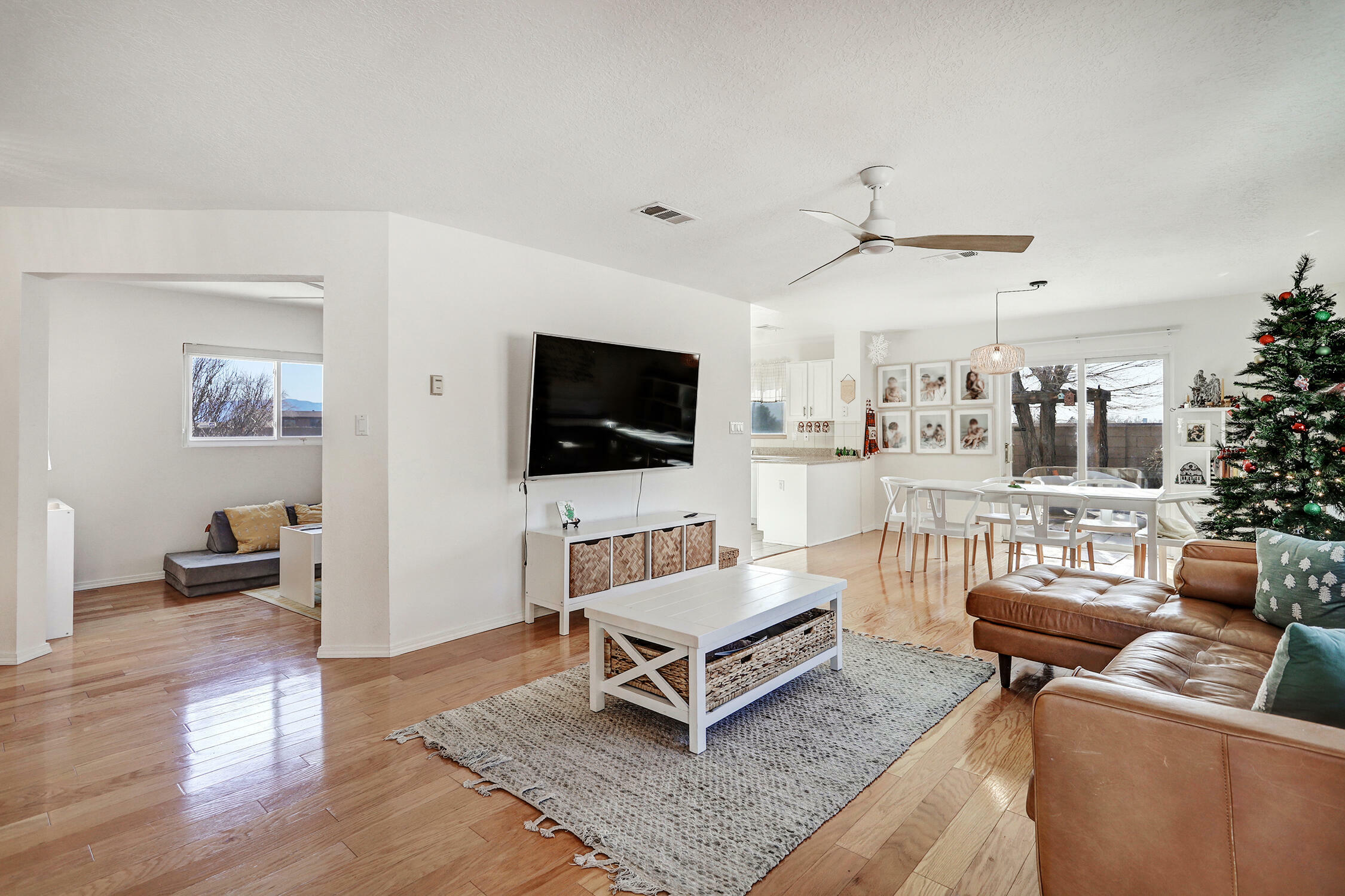Property Photo: 6104 Bisbee Place NW NM 87114