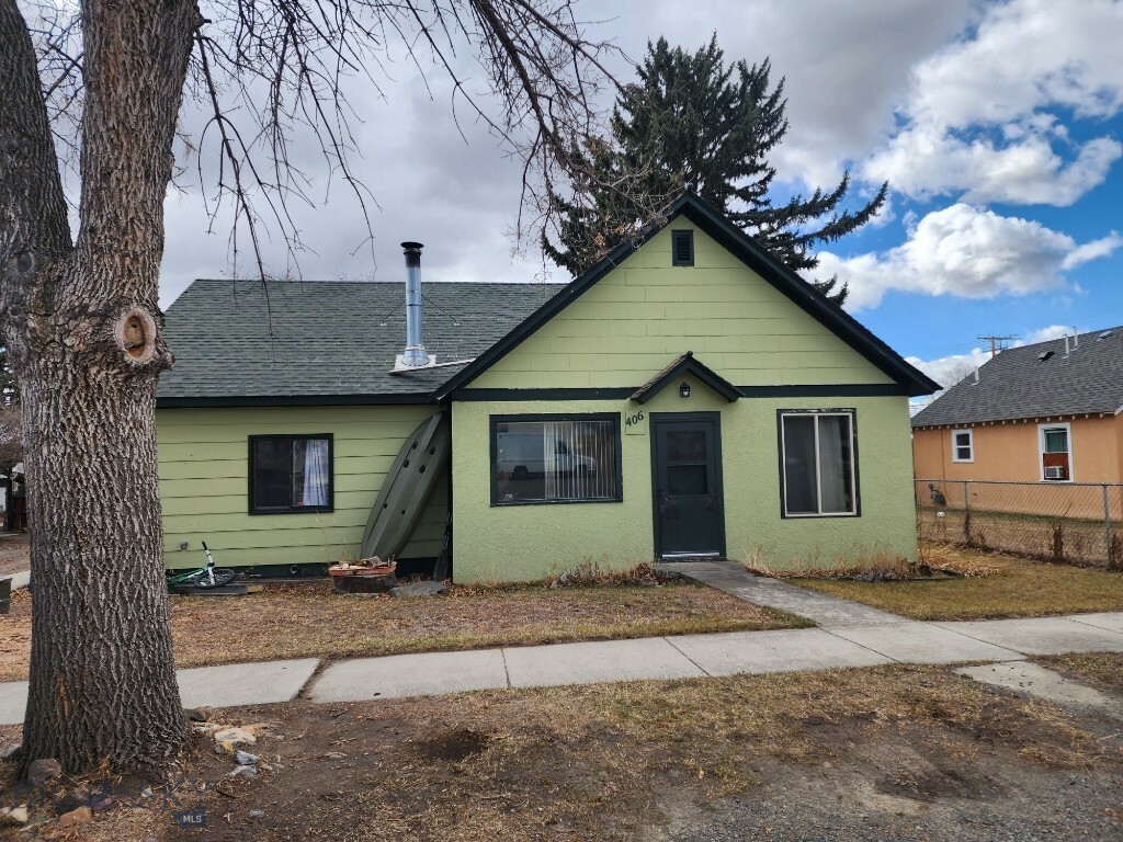 Property Photo: 406 1st W MT 59759