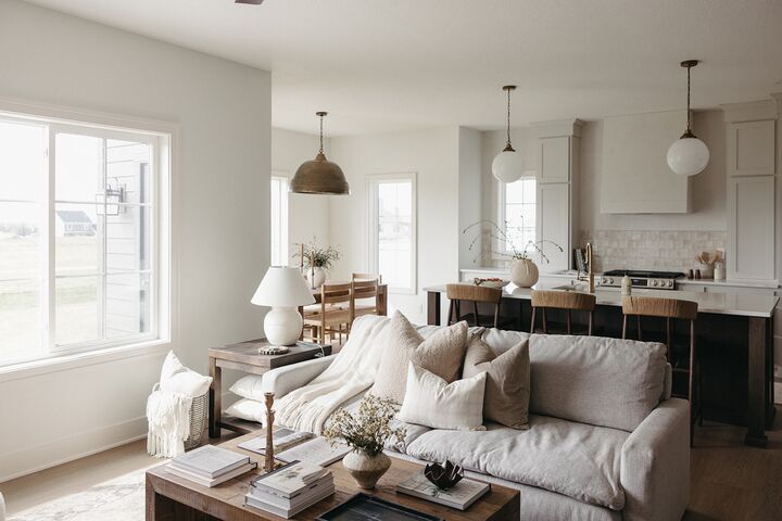 Property Photo:  307 SW 17th Street  IA 50023 