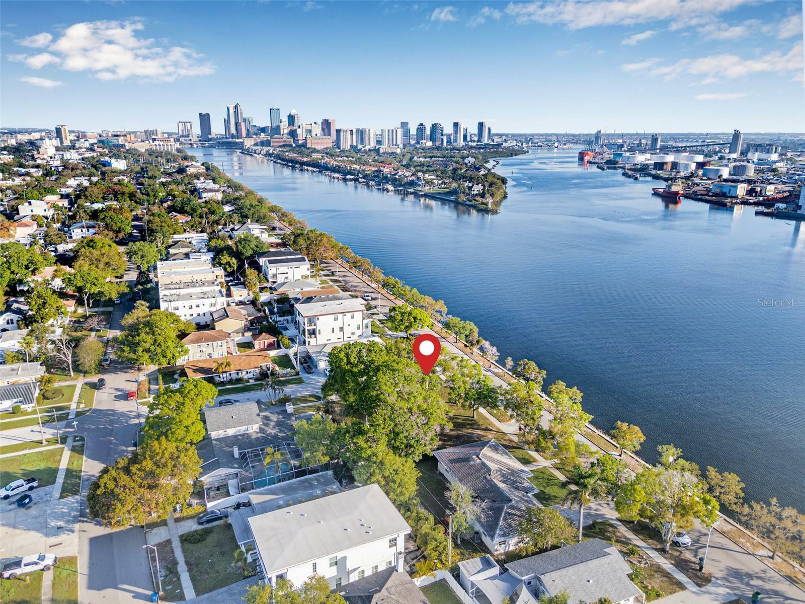 Property Photo:  604 Channel Drive  FL 33606 