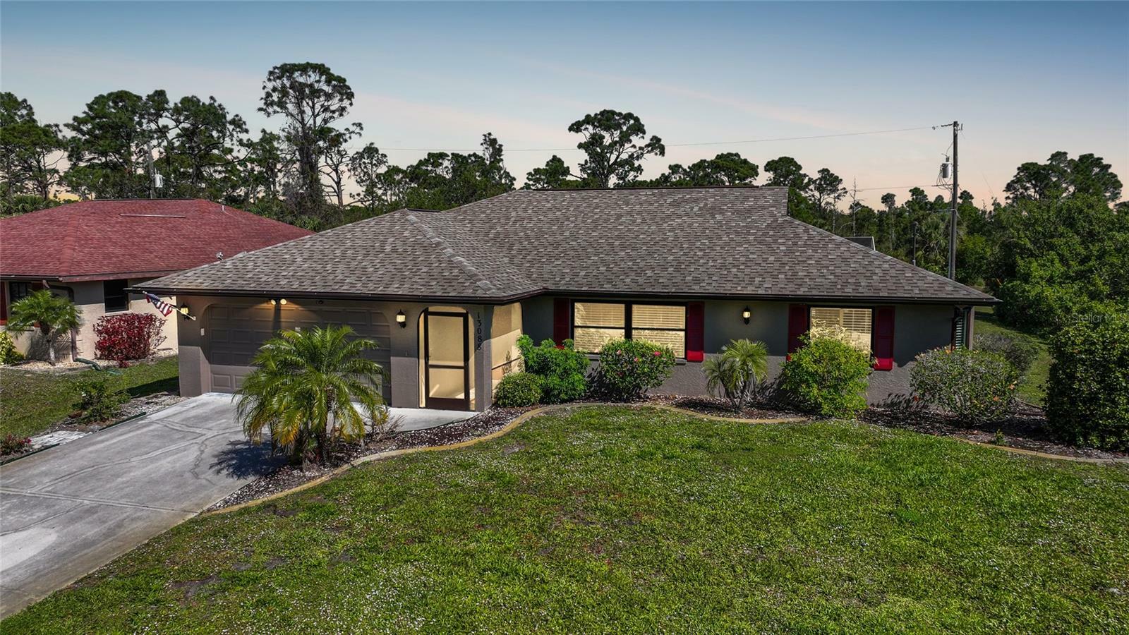 Property Photo: 13088 Proctor Avenue FL 33981