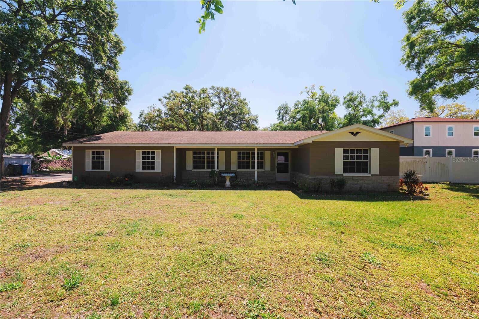 Property Photo: 7201 E 21st Avenue FL 33619