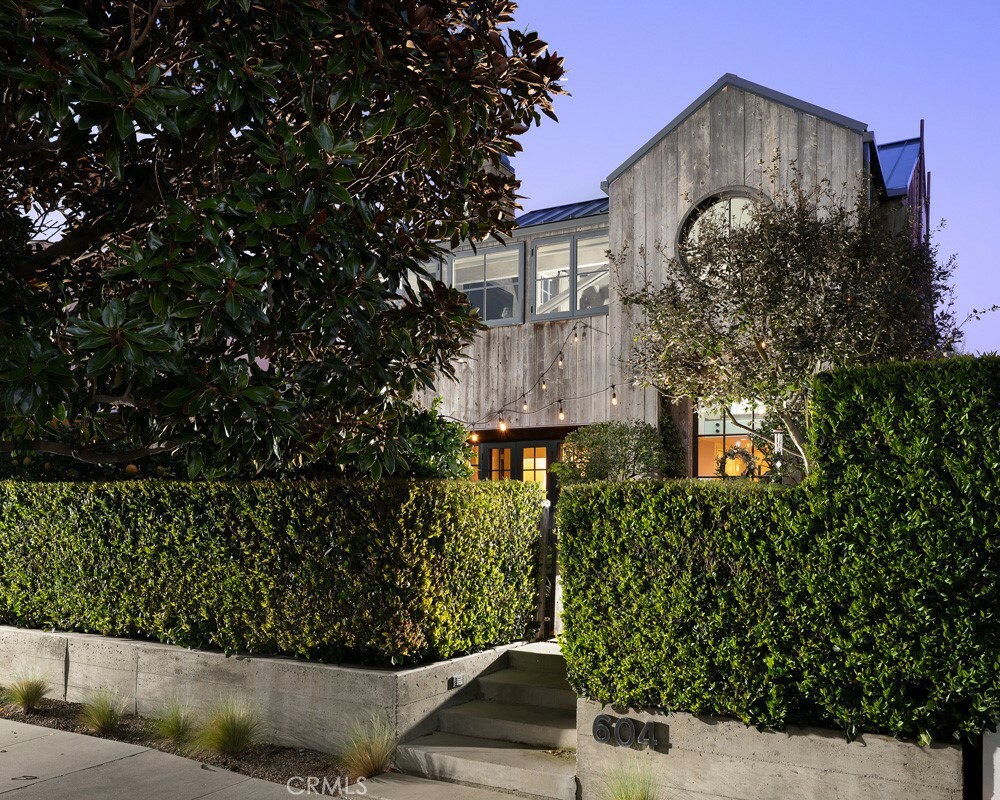 Property Photo: 604 Begonia Avenue CA 92625