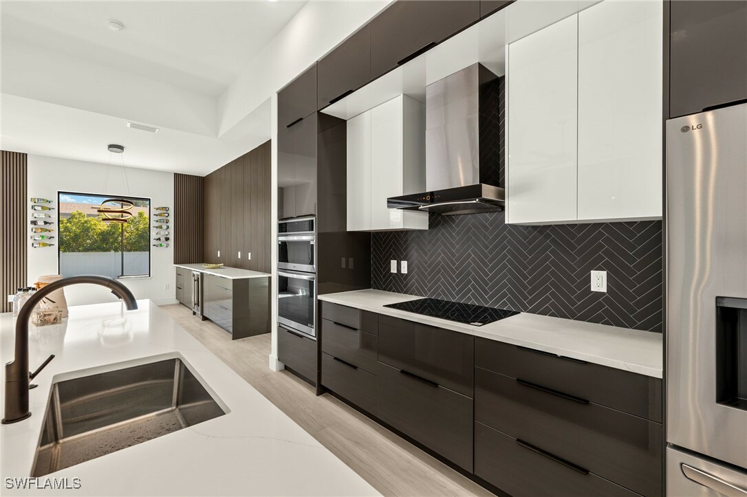 Property Photo: 2718 SW 38th Street FL 33914