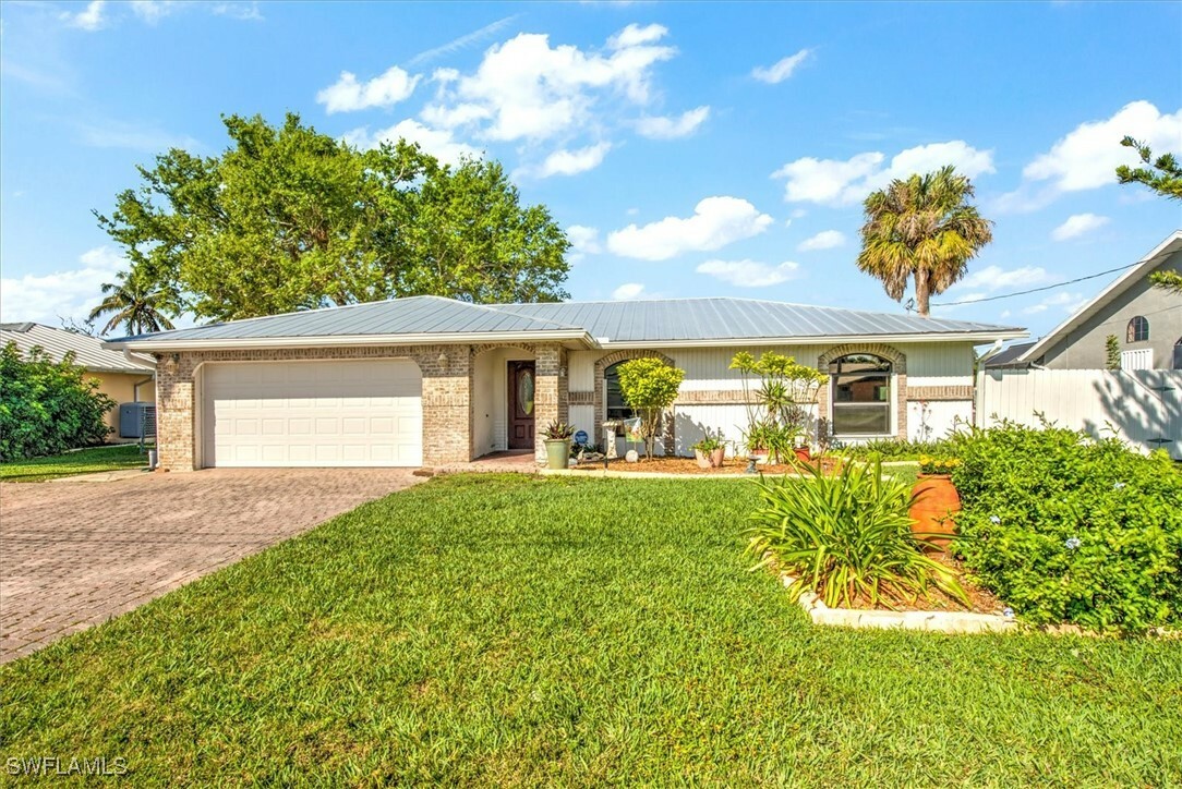 2215 Club House Road  North Fort Myers FL 33917 photo