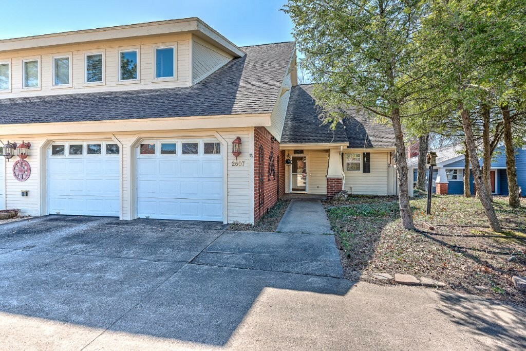2607 E Joyce Boulevard  Fayetteville AR 72703 photo