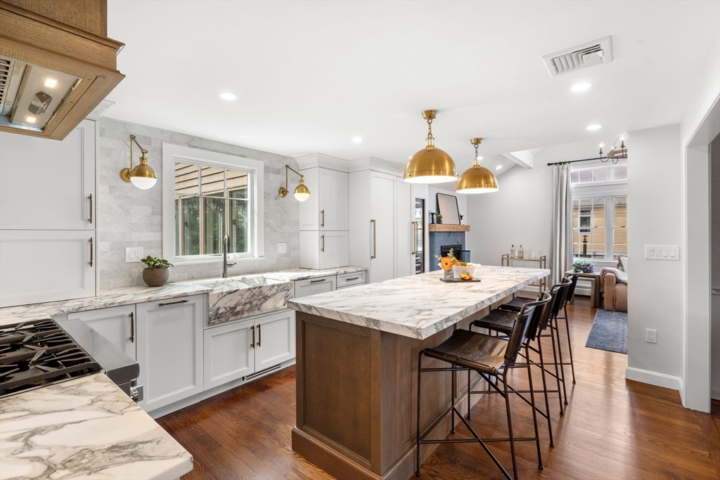 Property Photo: 5 Ivanhoe Lane MA 01810